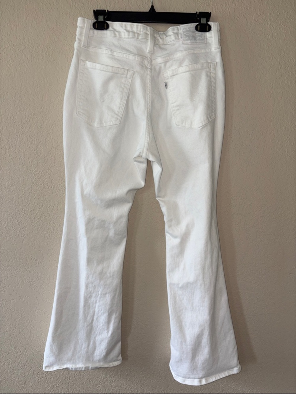 Levi's White High-Rise Flare Jeans - Picture 3 of 7